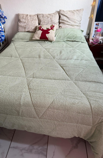 LUNARI “Aurum” — Cama Premium de Confort y Elegancia